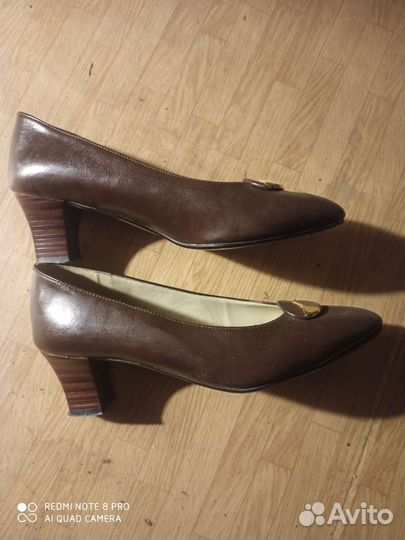 Туфли женские 37 размер лодочки