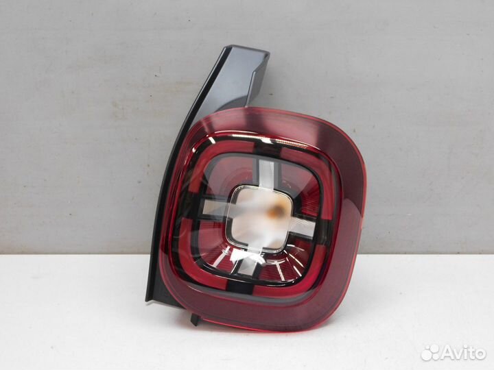Фонарь задний правый Renault Duster