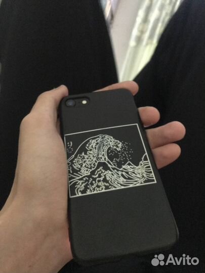 Телефон iPhone Se 2020