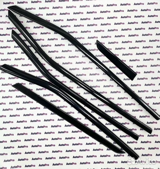 Молдинги салона Веста чёрный глянец