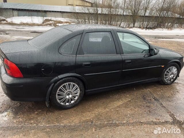 Opel Vectra 2.0 МТ, 1999, 320 000 км