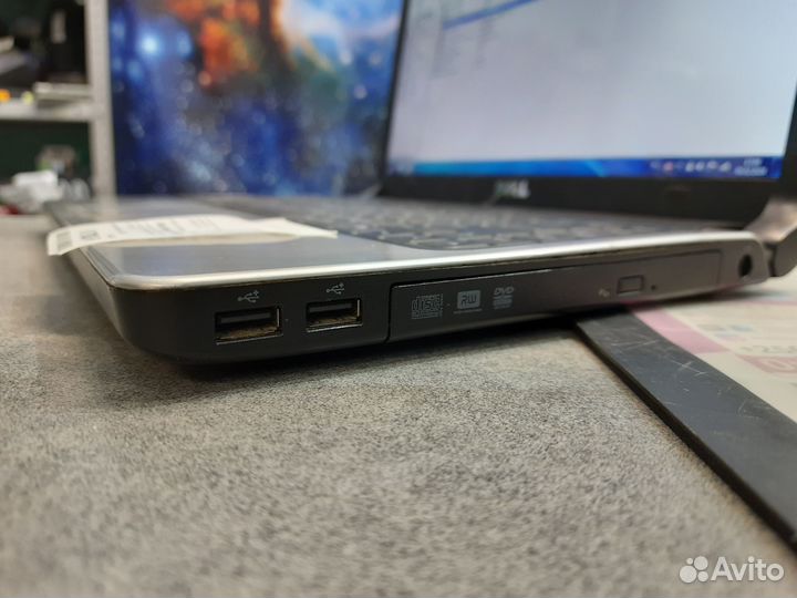 Ноутбук Dell Inspiron 1470