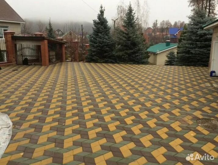 Кладка тротуарной плитки брусчатки бордюров