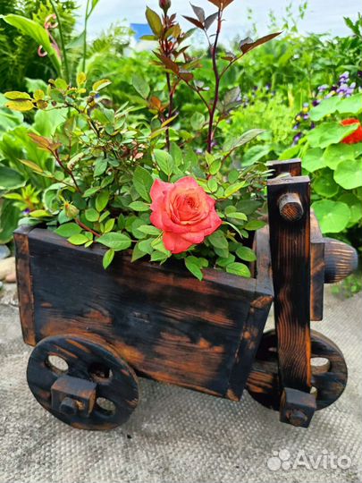 Кашпо для цветов из дерева