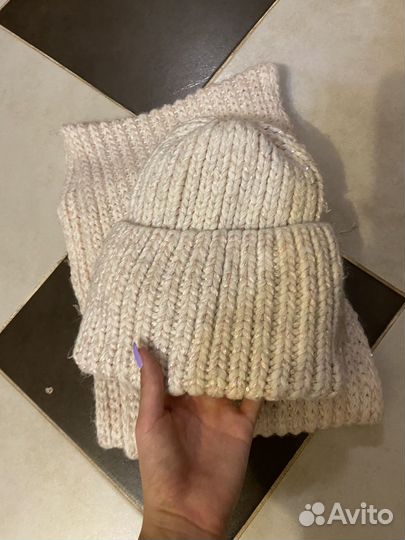 Женские шапки