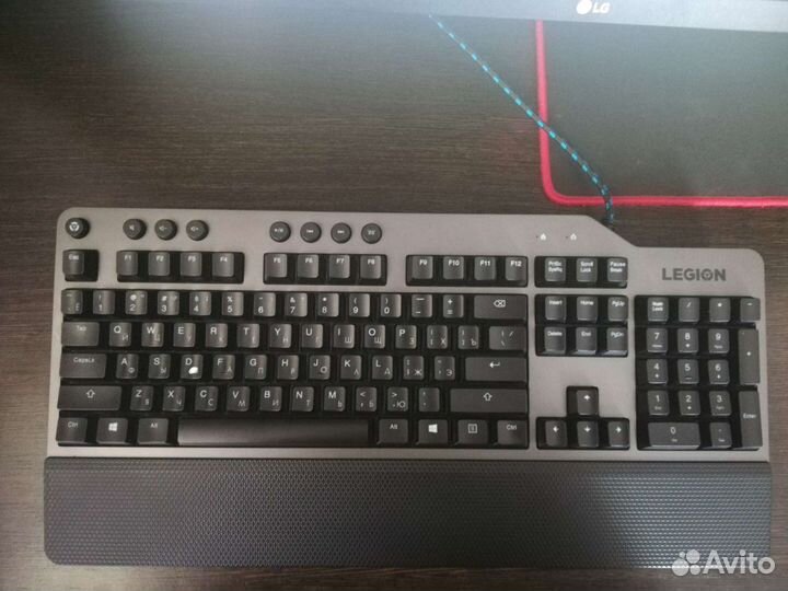 Игровая механическая клавиатура rgb 500 от lenovo