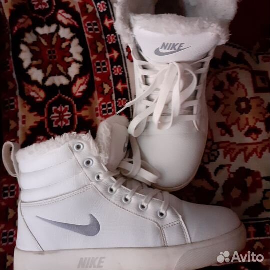 Кроссовки зимние женские 37 размер