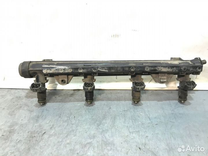 Рампа топливная Volkswagen Polo 1 седан CFN 273091