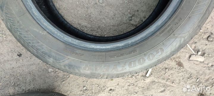 Goodyear EfficientGrip Performance 2 205/55 R16 94W