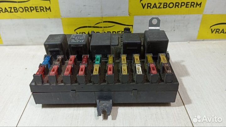 Блок предохранителей Лада 2110