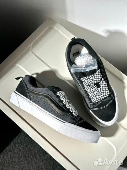 Vans Knu Skool Black Charcoal