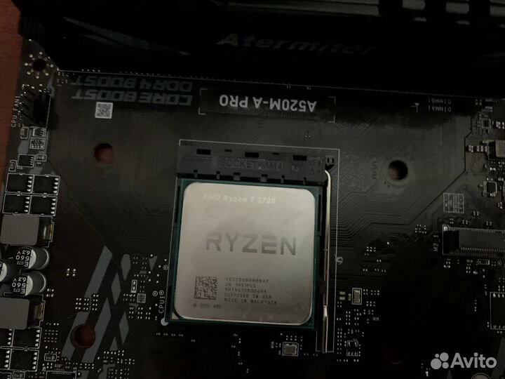 Комплект ryzen 7 2700 16gb ddr4 3200Mhz материнка