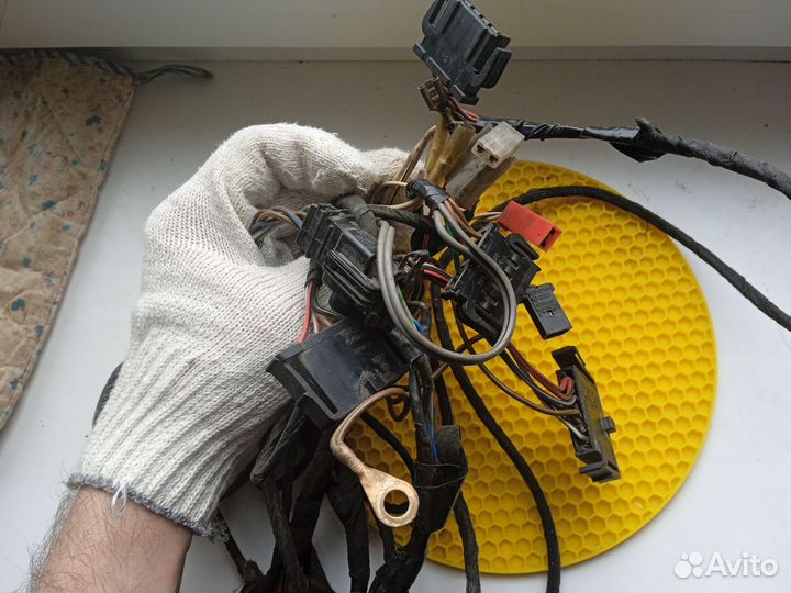 Задняя коса проводки ауди 80