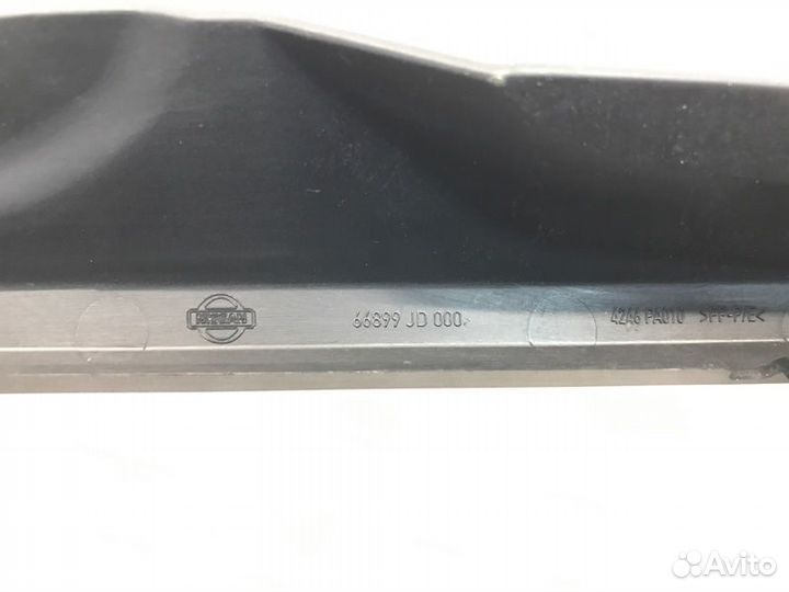 Накладка крыла Nissan Qashqai 1.6 2009