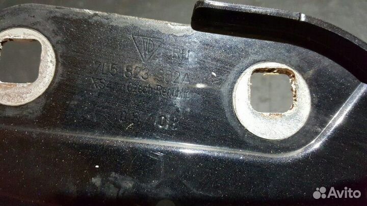 Петли капота Porsche Cayenne 957 M48.51 08