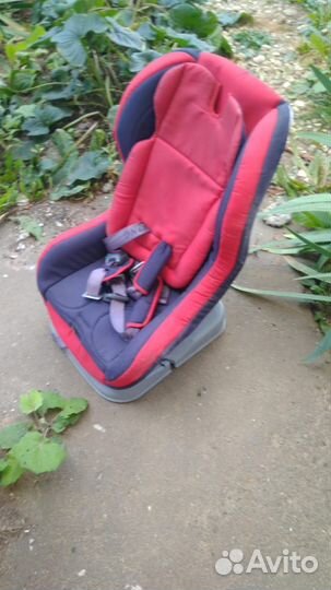 Продаю автокресло