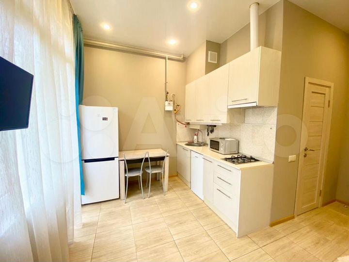 Квартира-студия, 33 м², 1/4 эт.