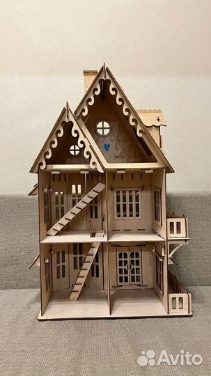 Домик деревянный для кукол