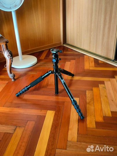 Фото штатив Sirui T-2005X + шаровая голова K-20x