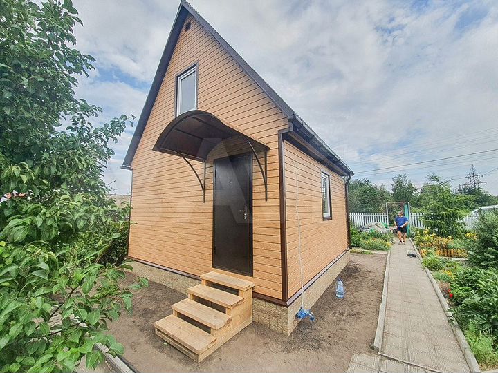 Дом 72 м² на участке 6 сот.