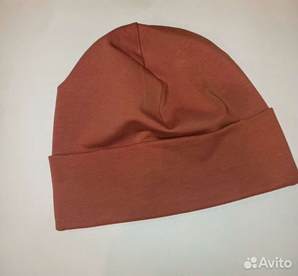 Шапка трикотажная (новая)