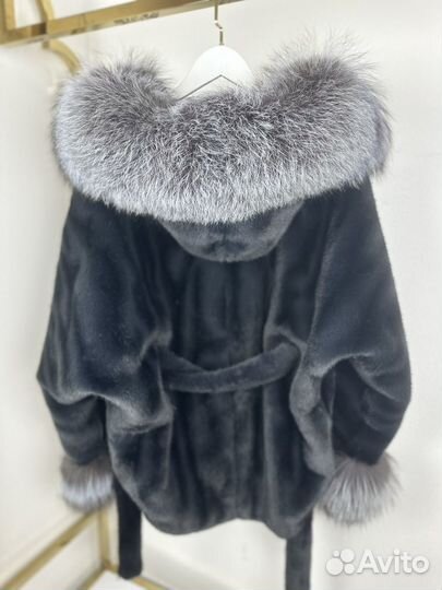 Шуба из эко меха под норку с мехом лисы новая