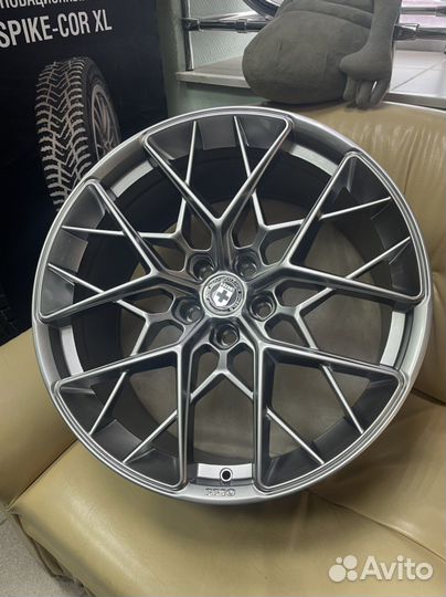 Разноразмерный комплект дисков R21 5*1112 G кузов