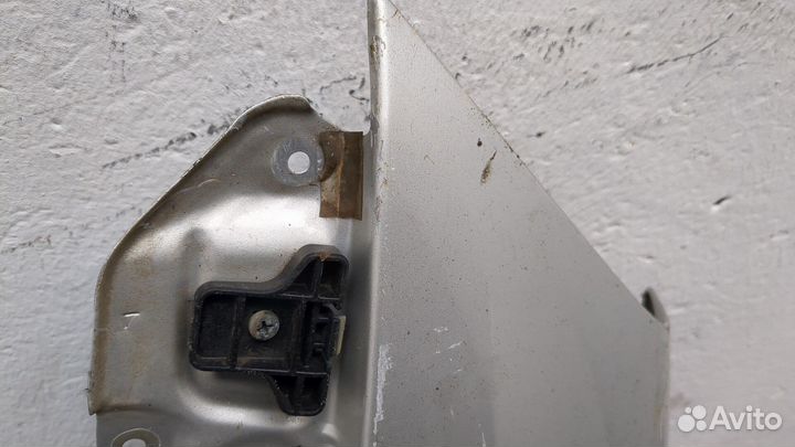 Крыло Suzuki Liana, 2005