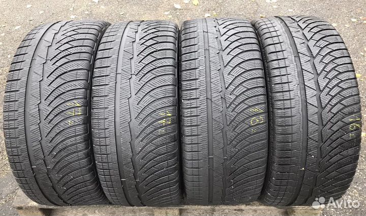 Michelin Pilot Alpin PA4 225/40 R18 92V
