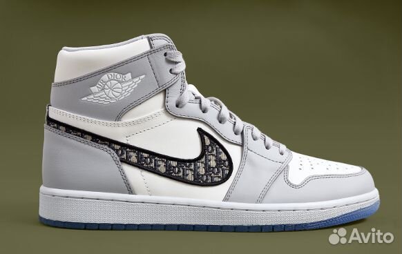 Nike Jordan 1 x dior mid