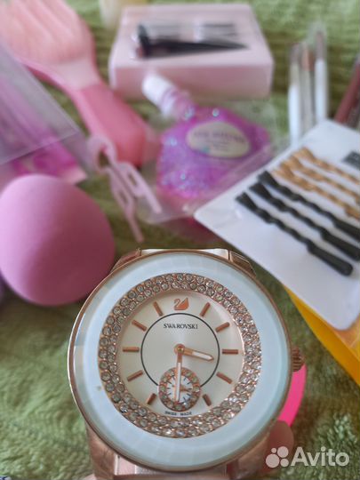 Большой набор аксессуаров и косметики