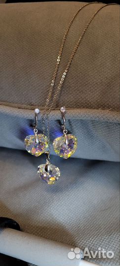 Комплект с кристаллами Swarovski