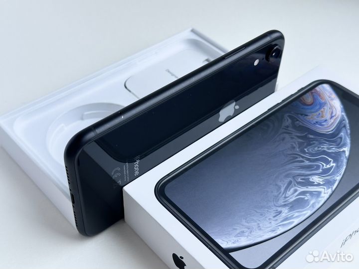 iPhone Xr, 64 ГБ