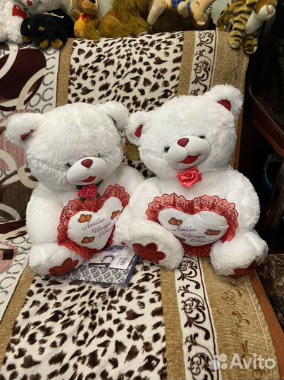 Плюшевый медведь новый