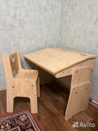 Растущая парта и стул