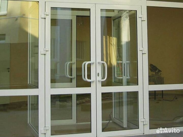 Алюминиевые двери