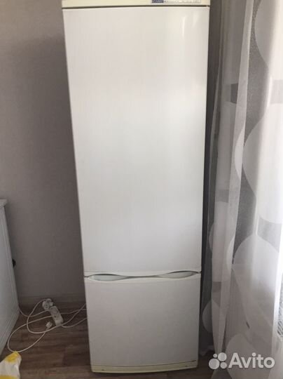 Холодильник атлант бу