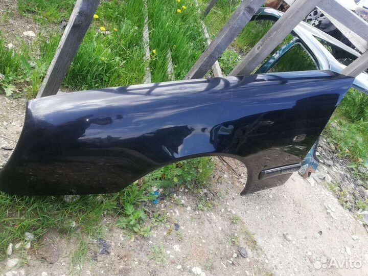 Крыло переднее Mercedes E-Class W210