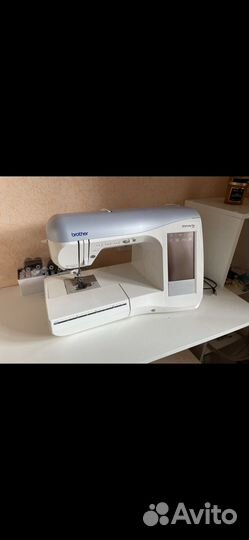 Швейно - Вышивальная машина Brother innov-is 1500