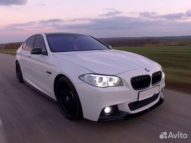 Накладки под пороги BMW 5 F10
