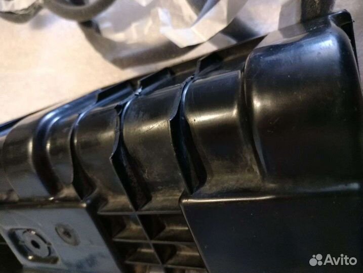 253214L000 левый диффузор кожух радиатора RIO 3