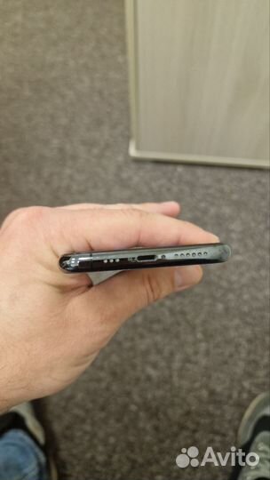 iPhone 11 Pro, 64 ГБ