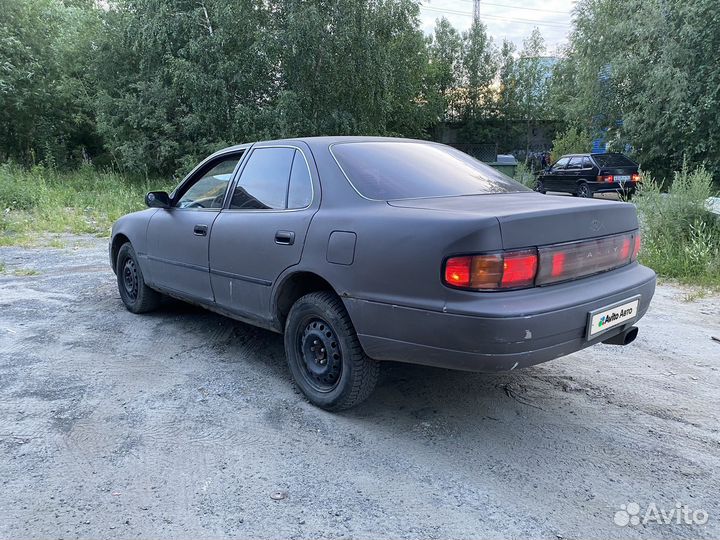 Toyota Camry 2.2 AT, 1993, 267 850 км