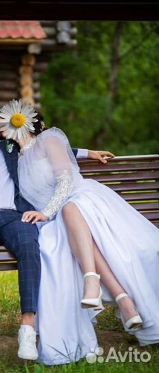 Свадебное платье