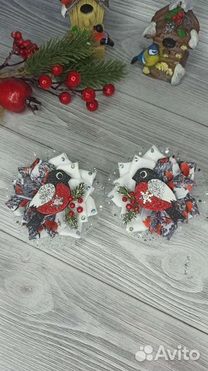 Новогодние бантики со снегирями (цена за пару)