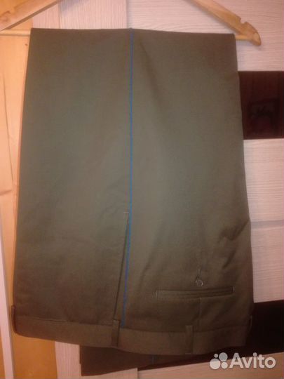 Брюки оливковые пш, голубой кант