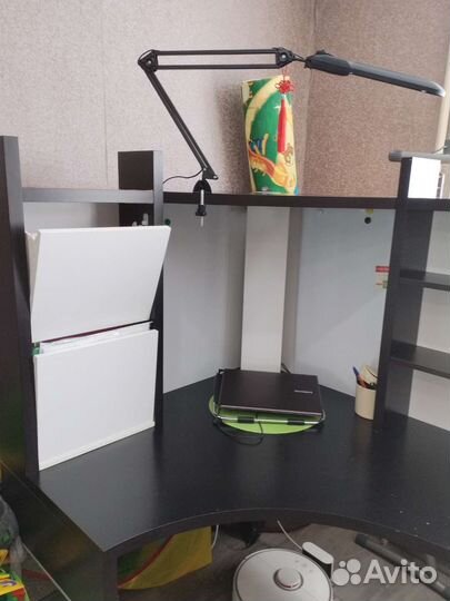 Письменный стол IKEA