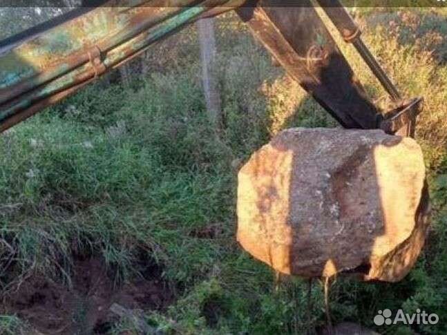 Трактор экскаватор