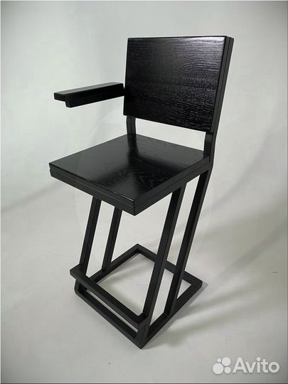 Эксклюзивный стул из массива дуба в стиле лофт