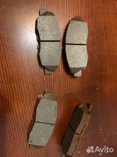 Колодки передние тормозные